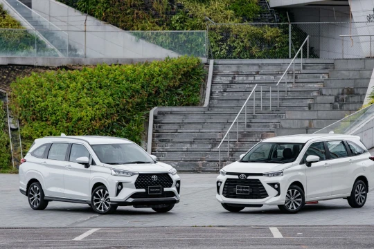 Khách hàng mua ô tô hưởng lợi lớn nhờ loạt "ưu đãi kép"