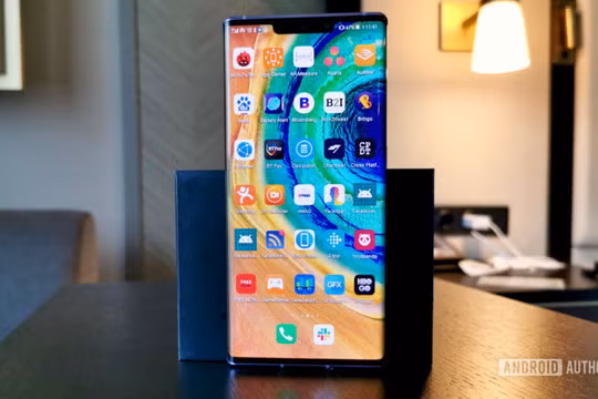 Huawei Mate 30 Pro (Ảnh: Android Authority)