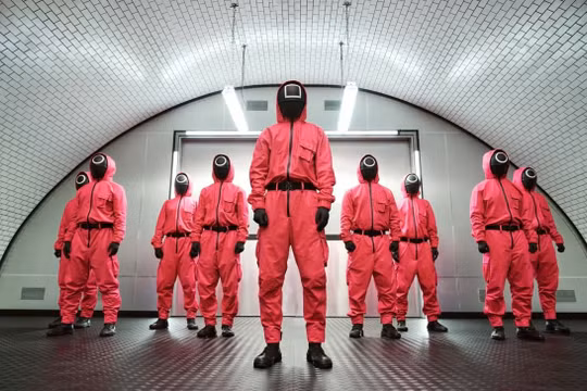 Sandbox hợp tác với Netflix, đem đến trải nghiệm Squid Game chân thật cho người chơi (Ảnh: SCMP)