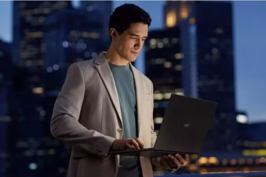 LG cho ra mắt mẫu laptop mỏng nhẹ nhất của hãng từ trước đến nay (Ảnh: Android Authority)