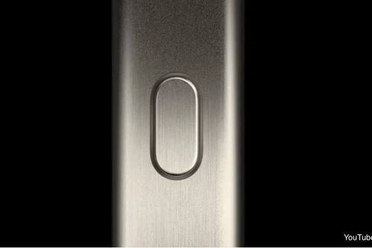 Vì sao Apple chọn titan cấp 5 làm chất liệu khung viền trên iPhone 15 Pro? (Ảnh: Slash Gear)