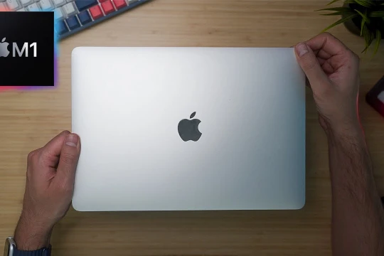 Macbook Air 2020 M1 (Ảnh: Youtube)