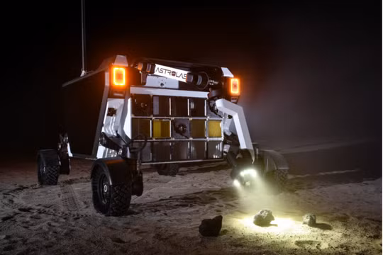 Chiếc xe tự hành sẽ đồng hành cùng tàu vũ trụ của SpaceX bay lên Mặt Trăng (Ảnh: Gizmochina)