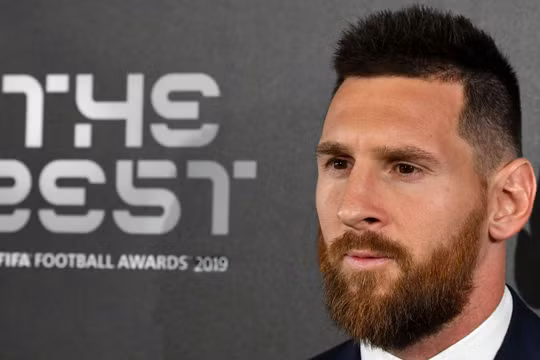 Messi được FIFA bình chọn là cầu thủ xuất sắc nhất năm
