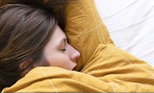 Giấc ngủ là tồn tại độc lập với não bộ