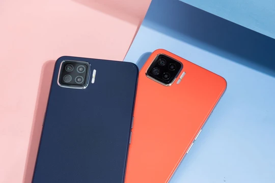 OPPO A73 có thiết kế mặt lưng giả da ấn tượng (Ảnh: Tech Flow)