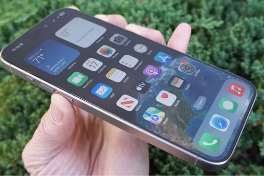 Đánh giá chi tiết iPhone 15 Pro Max: Những nâng cấp đáng giá so với phiên bản tiền nhiệm (Ảnh: Tech Radar)