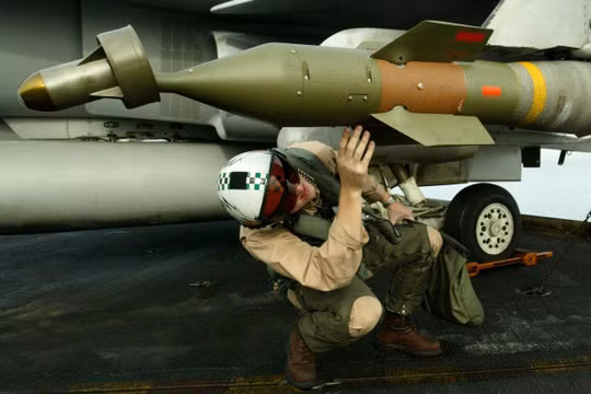 Không quân Mỹ phát triển hệ thống vũ khí laser nhằm đối phó với máy bay không người lái (Ảnh: National Interest)