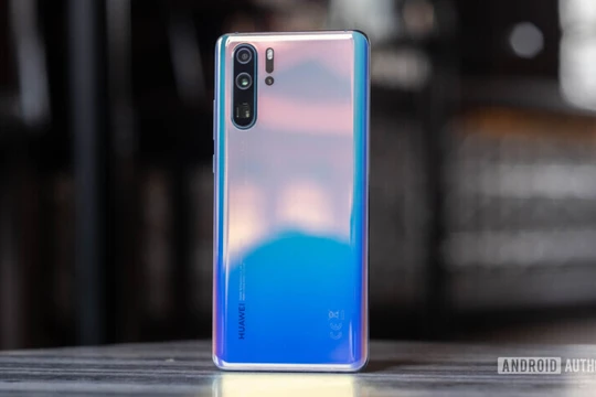 Huawai P30 Pro (Ảnh: Android Authority)
