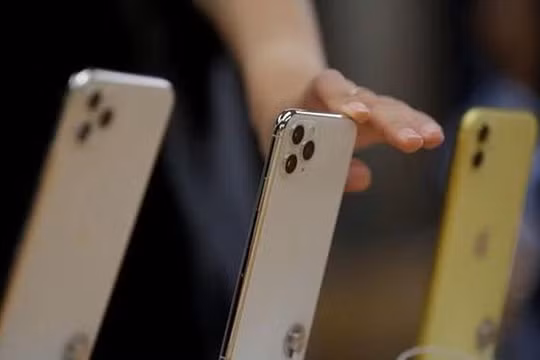 Nguồn cung iPhone 11 đang dần "cạn kiệt" do dịch Covid-19 (Ảnh: theverge)