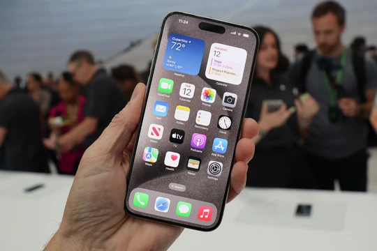 iPhone 15 (Ảnh: Tech Radar)