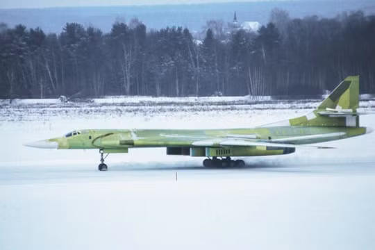 "Thiên nga trắng" - máy bay ném bom chiến lược nguy hiểm nhất của Nga thời điểm hiện tại (Ảnh: RBTH)