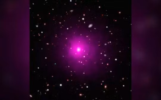 Hố đen vũ trụ (Ảnh: Live Science)