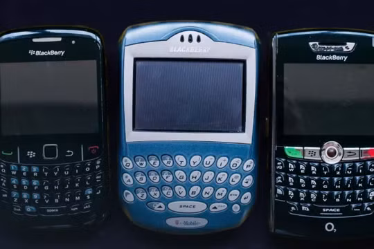 Trước khi iPhone thống trị, đây mới là dòng điện thoại được nhiều người săn đón (Ảnh: Tech Spot)