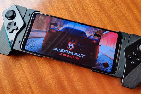 Khả năng gaming là một trong những yếu tố quan trọng khiến người dùng chọn mua một chiếc smartphone (Ảnh: Tech Radar)