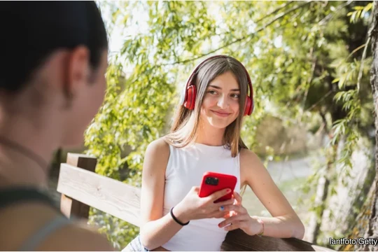 Thủ thuật iPhone nên biết nếu bạn có những người thân có tính tò mò (Ảnh: Slash Gear)