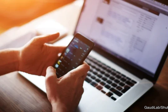 Cách chuyển tập tin từ điện thoại Android sang máy Mac (Ảnh: Slash Gear)