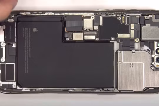 Video phân tích đầu tiên tiết lộ "nội thất" gọn gàng của iPhone 14 Pro Max (Ảnh: Wccftech)