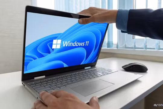 Đâu là lý do khiến rất nhiều người dùng cảm thấy khó chịu với Windows 11? (Ảnh: Slash Gear)