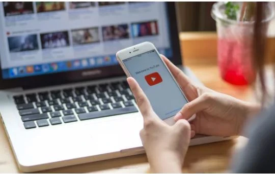 YouTube là một trong những ứng dụng xem video phổ biến hiện nay (Ảnh: Techradar)
