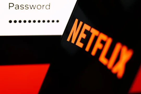 4 quốc gia đầu tiên bị Netflix chặn chia sẻ tài khoản (Ảnh: CNBC)