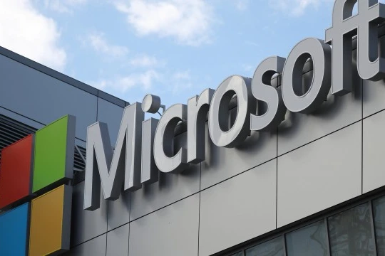 Hệ điều hành Windows của Microft vẫn đang là hệ điều hành máy tính phổ biến nhất trên thế giới (Ảnh : EJ insight)