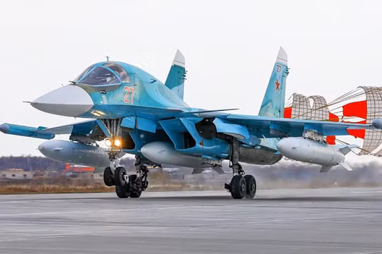 Tiêm kích Su-34 (Ảnh: The Drive)