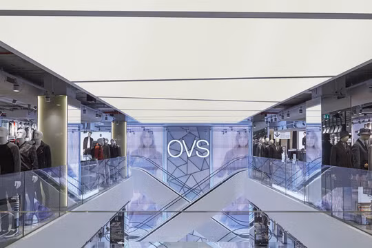 OVS – biểu tượng thời trang bình dân cho mọi người, mọi giới tính và độ tuổi tại Ý.