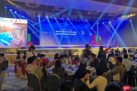 Sáng 21/1, chủ đầu tư “siêu dự án” Khu đô thị River View (phía Nam Đà Nẵng) đã chính thức mở bán giai đoạn 2 dự án ra thị trường.