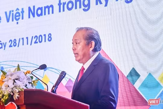 Phó Thủ tướng thường trực Trương Hòa Bình phát biểu tại phiên Khai mạc Diễn đàn Tri thức trẻ Việt Nam toàn cầu lần thứ I năm 2018 và Diễn đàn Thanh niên khởi nghiệp 2018 diễn ra sáng 28/11 tại Cung Hội nghị Quốc tế Furama Resort Đà Nẵng