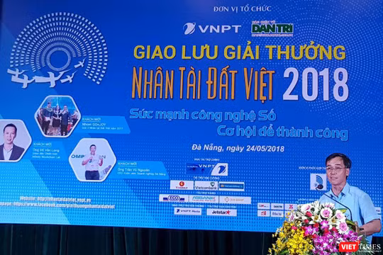 ông Đỗ Vũ Anh, Thành viên Hội đồng Thành viên Tập đoàn VNPT phát biểu tại buổi giao lưu và phát động Giải thưởng Nhân tài Đất Việt 2018