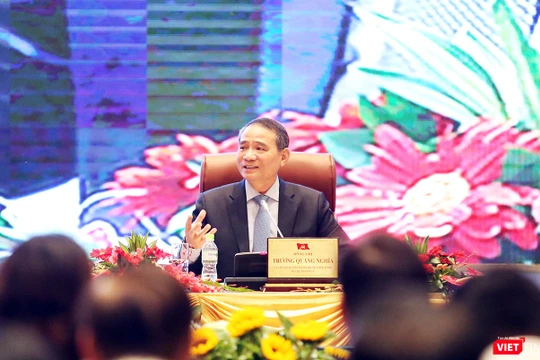  Bí thư Thành ủy Đà Nẵng Trương Quang Nghĩa chủ trì buổi “Tọa đàm mùa Xuân 2018” nhằm lắng nghe ý kiến cộng đồng doanh nghiệp