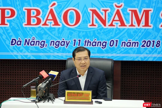 Tại Họp báo quý 4-2017 của UBND TP Đà Nẵng diễn ra sáng 11/1, Chủ tịch UBND TP Đà Nẵng Huỳnh Đức Thơ đã thông tin liên quan đến ông Phan Văn Anh Vũ (còn gọi là Vũ “nhôm”).