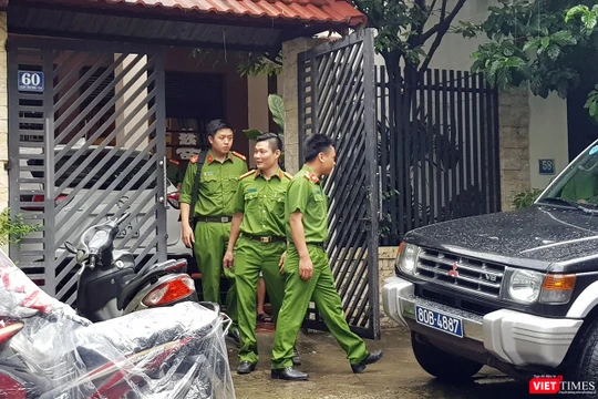 Sáng 9/8, C44 đã khám xét nhà riêng của ông Phan Ngọc Thạch, nguyên Chủ tịch HĐQT, Tổng Giám đốc Danatours. 