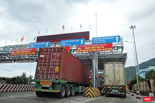 BOT Phước Tượng-Phú Gia (thị trấn Lăng Cô, Phú Lộc, T.T.Huế) đặt trạm thu phí "kiểu tận thu" khi cách hầm Phước Tượng-Phú Gia đến chục km