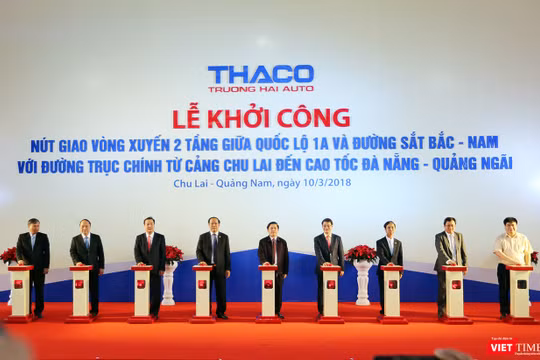 Sáng 10/3, Bộ GTVT, UBND tỉnh Quảng Nam và Công ty CP ô tô Trường Hải (Thaco) đã chính thức khởi công xây dựng nút giao vòng xuyến 2 tầng giữa QL1A và đường sắt Bắc-Nam với trục chính từ Cảng Chu Lai đi Cao tốc Đà Nẵng-Quảng Ngãi.