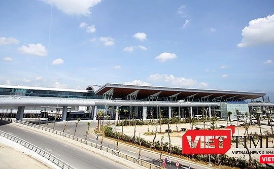 Tại Hội thảo “Định hướng quy hoạch phát triển trung tâm các khu vực đô thị TP Đà Nẵng” ngày 8/9, có chuyên gia đề xuất nghiên cứu việc di dời sân bay Đà Nẵng