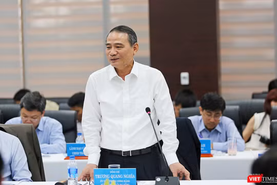 Bí thư Thành ủy Đà Nẵng Trương Quang Nghĩa phát biểu tại buổi làm việc với đoàn công tác Bộ GTVT diễn ra chiều ngày 2/3