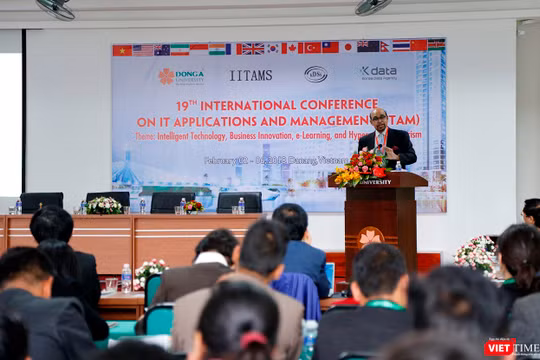Ngày 3/2, Trường Đại học Đông Á (Đà Nẵng) cùng với Hiệp hội cơ sở dữ liệu Hàn Quốc (KDBS) và Hiệp hội “Công nghệ thông tin và quản lý quốc tế” (IITAMS) tổ chức Hội thảo quốc tế lần thứ 19 về “Ứng dụng công nghệ thông tin và quản lý” (gọi tắt là ITAM). 