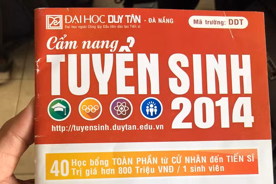 ĐH Duy Tân nói trường này xây dựng ra chuyên ngành Văn-Báo chí để tuyển sinh là không sai. 