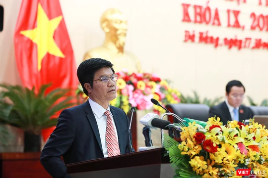 Giám đốc Sở Du lịch TP Đà Nẵng Ngô Quang Vinh trả lời chất vấn đại biểu HĐND liên quan đến Tour 0 đồng
