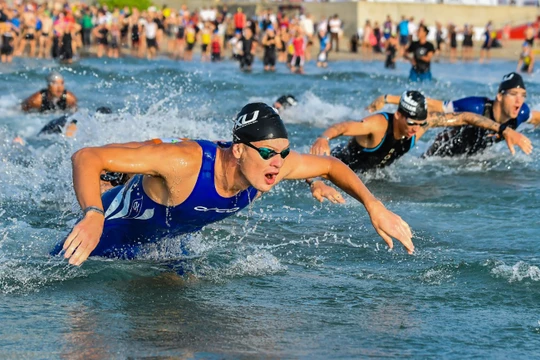 IRONMAN 70.3 Vietnam 2018 sẽ diễn ra vào ngày 13/5/2018 tới với sự tham dự của hơn 1.600 vận động viên (VĐV) từ 56 quốc gia. Trong đó có hơn 630 VĐV Việt Nam đăng ký tham dự, tăng gấp 10 so với năm 2015.