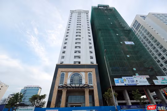 Chiều ngày 7/5, Chủ tịch UBND TP Đà Nẵng đã có chỉ đạo Sở Xây dựng Đà Nẵng buộc chủ đầu tư công trình Khách sạn Eden (đường Võ Nguyên Giáp, phường Mỹ An, quận Ngũ Hành Sơn) tháo dỡ phần xây dựng sai giấy phép. 