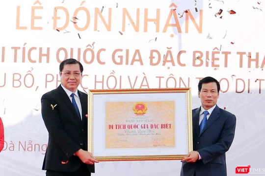 Sáng 29/3, UBND TP Đà Nẵng tổ chức Lễ đón nhận Bằng xếp hạng Di tích quốc gia đặc biệt đối với Thành Điện Hải và khởi công Dự án tu bổ, phục hồi, tôn tạo di tích giai đoạn 1 đối với công trình đặc biệt này.