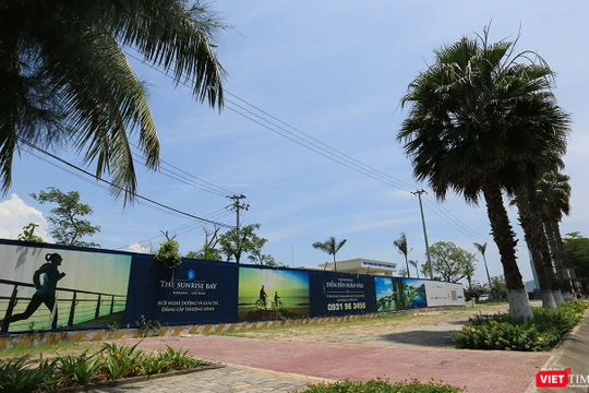 Dự án The Sunrise Bay từng làm nóng thị trường BĐS Đà Nẵng khi được khởi động xây dựng trở lại sau nhiều năm yên ắng.