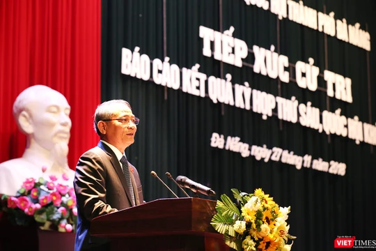 Bí thư Đà Nẵng Trương Quang Nghĩa tại Hội nghị tiếp xúc cử tri các quận trên địa bàn TP Đà Nẵng sáng 27/11.