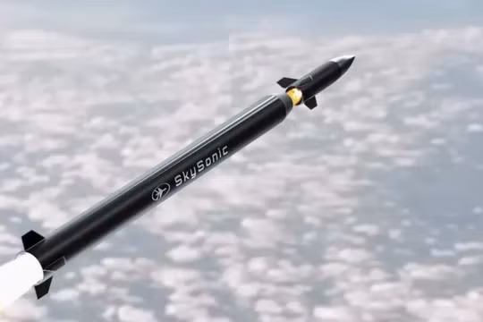 Hệ thống tên lửa đánh chặn đạn siêu thanh, có tên gọi là "Sky Sonic". Ảnh video Rafael.