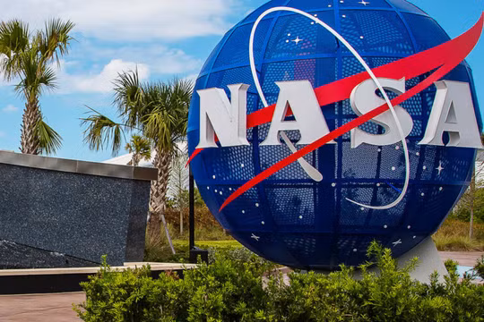 IBM và NASA đang hợp tác để nghiên cứu tác động của biến đổi khí hậu bằng AI. Ảnh của Stefani Reynolds/AFP