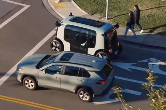 Xe robotaxi của Zoox thử nghiệm ở California. Ảnh: Zoox