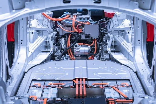 Hệ thống pin xe điện. Ảnh Sergii Chernov